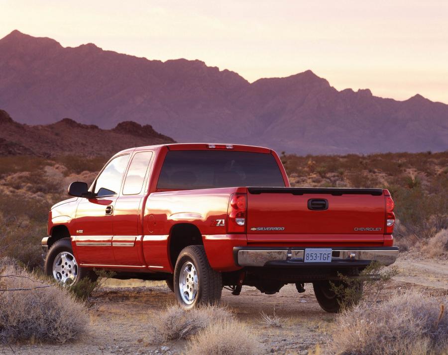  Chevrolet Silverado 2003 года  (фото 51 из 58)